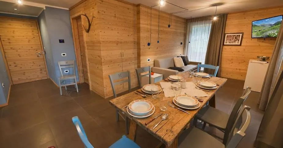 Cronox Vinecc Aparthotel Livigno 0*,  Italy