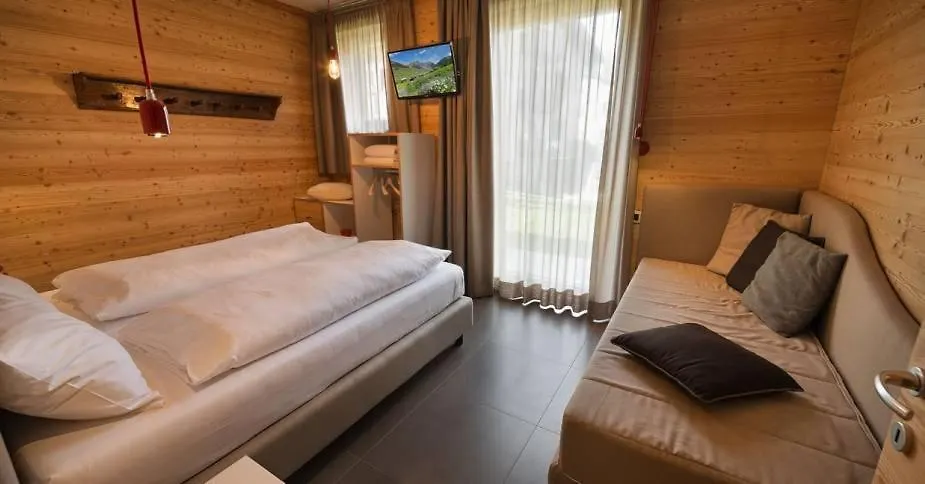 Cronox Vinecc Aparthotel Livigno 0*,  Italy