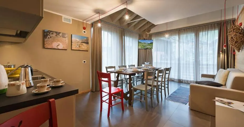 Cronox Vinecc Aparthotel Livigno 0*,